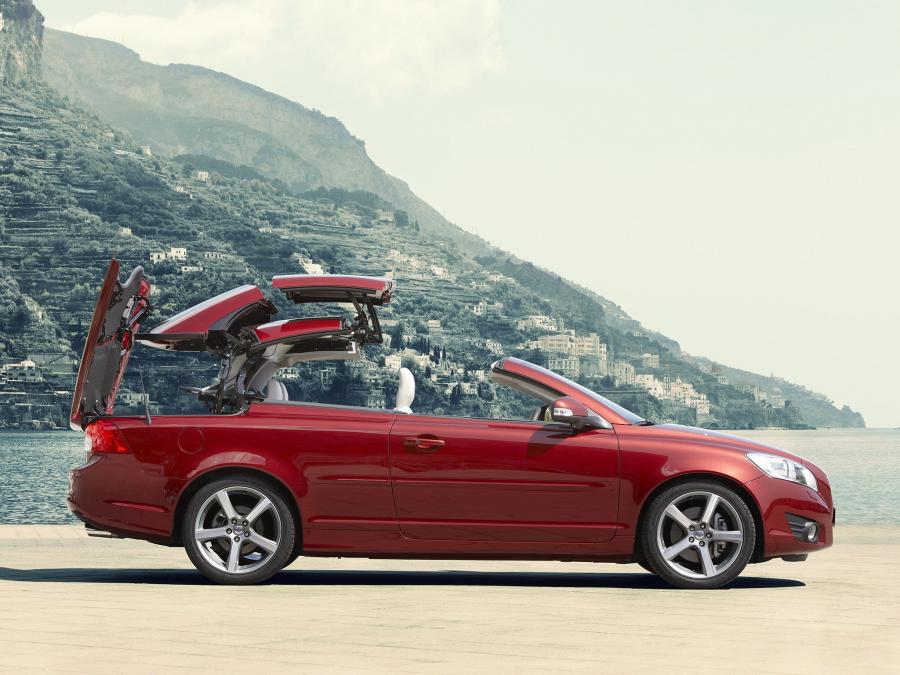 Volvo C70 T5 2009 года  (фото 37 из 45)